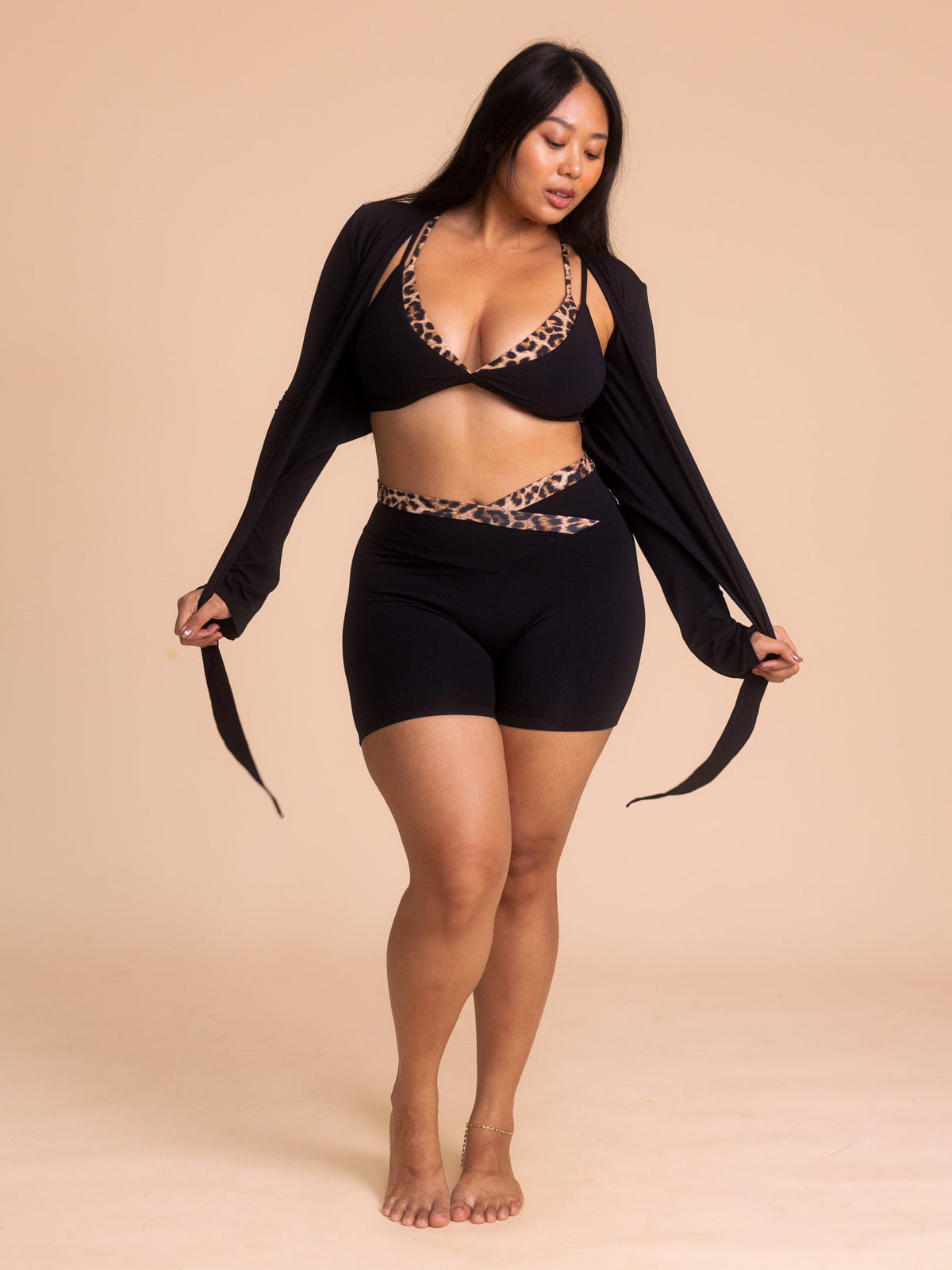 Nova Short - Black Onyx / Leopard