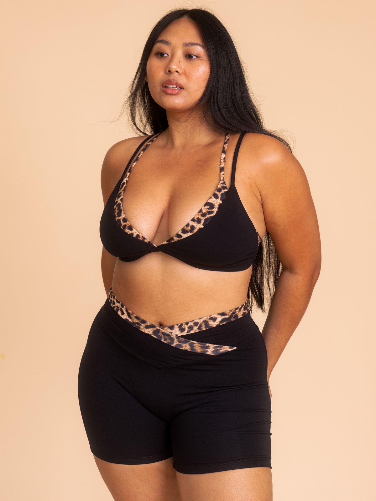 Nova Short - Black Onyx / Leopard